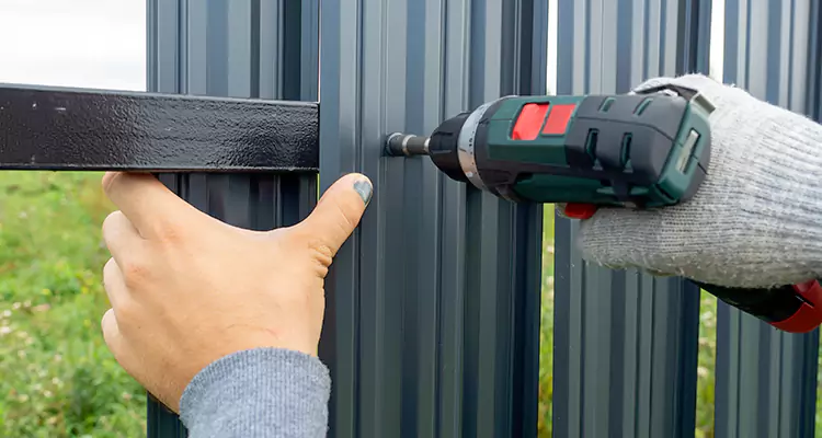 Metal Gate Repair in Miami Beach, FL