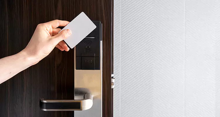 Why Choose Us for Hotel Keycard Lock Repair in Miami Beach, FL?