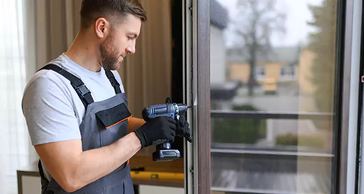Sliding Screen Door Handle Repair in Miami Beach, FL