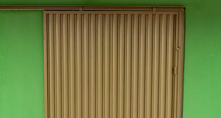 Wooden Sliding Door Stuck Repair Services in Miami Beach, FL