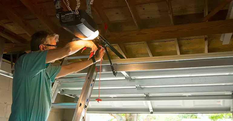 Chamberlain Garage Door Repair in Miami Beach, FL