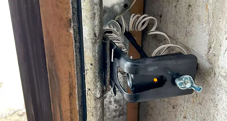 Fix Broken Garage Door Sensor in Miami Beach, FL