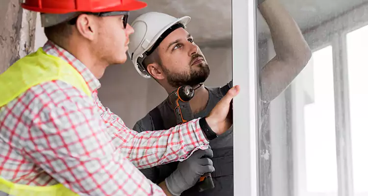 Sliding Patio Door Sticking? Expert Repair in Miami Beach, FL.