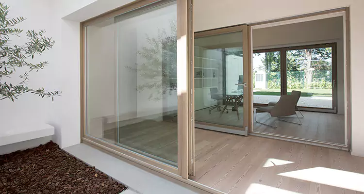 Sliding Screen Door Bottom Track Replacement in Miami Beach, FL