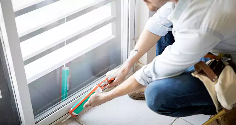 Dap Window Caulk Repair in Miami Beach, FL